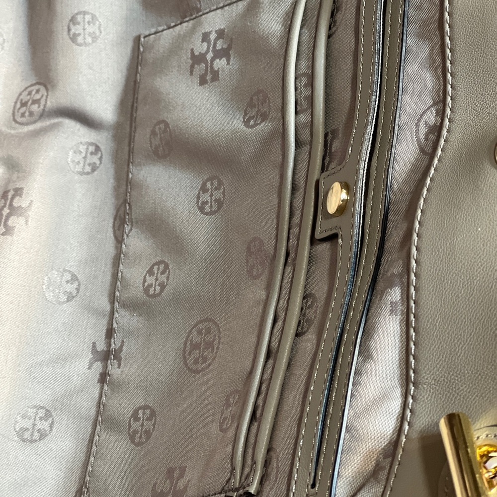Tory Burch Gray Quilted Leather Tote - Picture 9 of 13